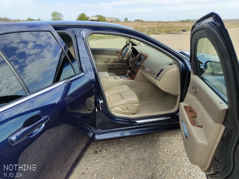 Cadillac STS, снимка 6 - Автомобили и джипове - 53012354