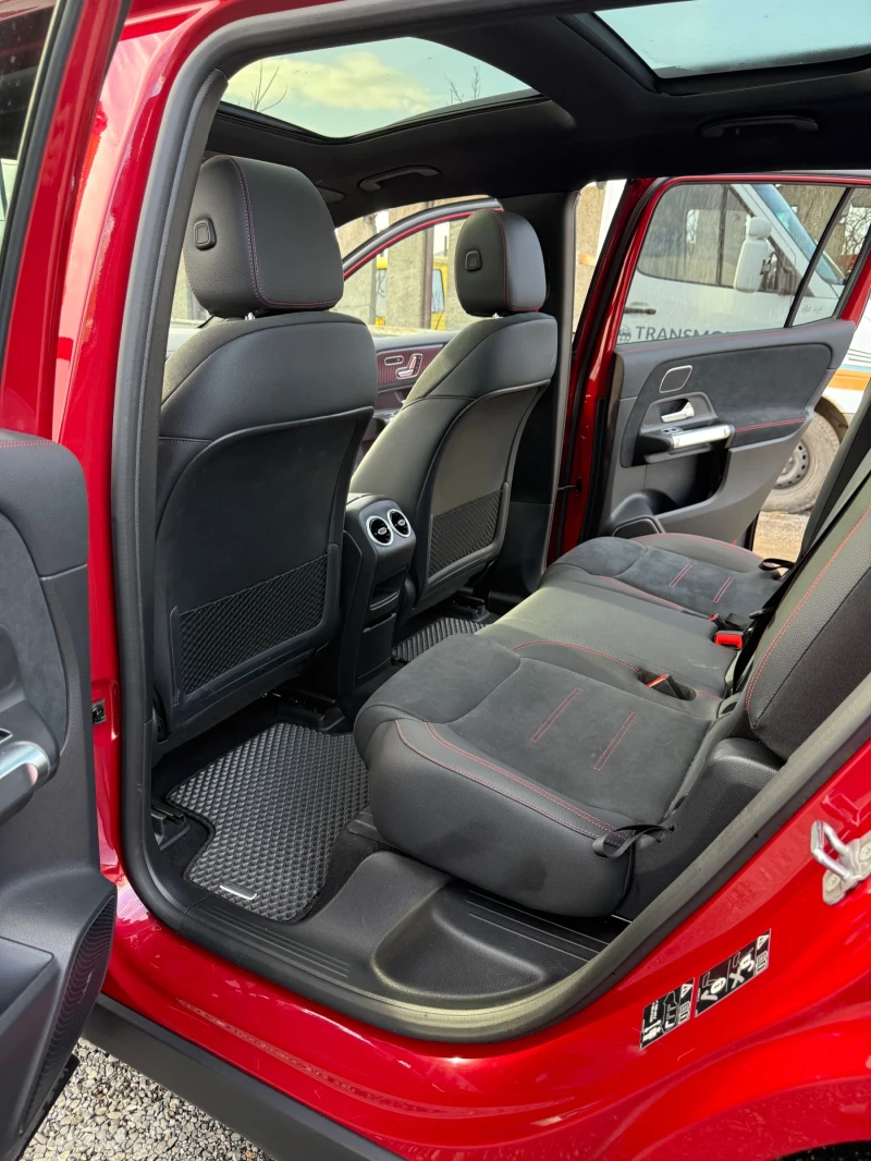 Mercedes-Benz EQB 250+ , снимка 12 - Автомобили и джипове - 53030683