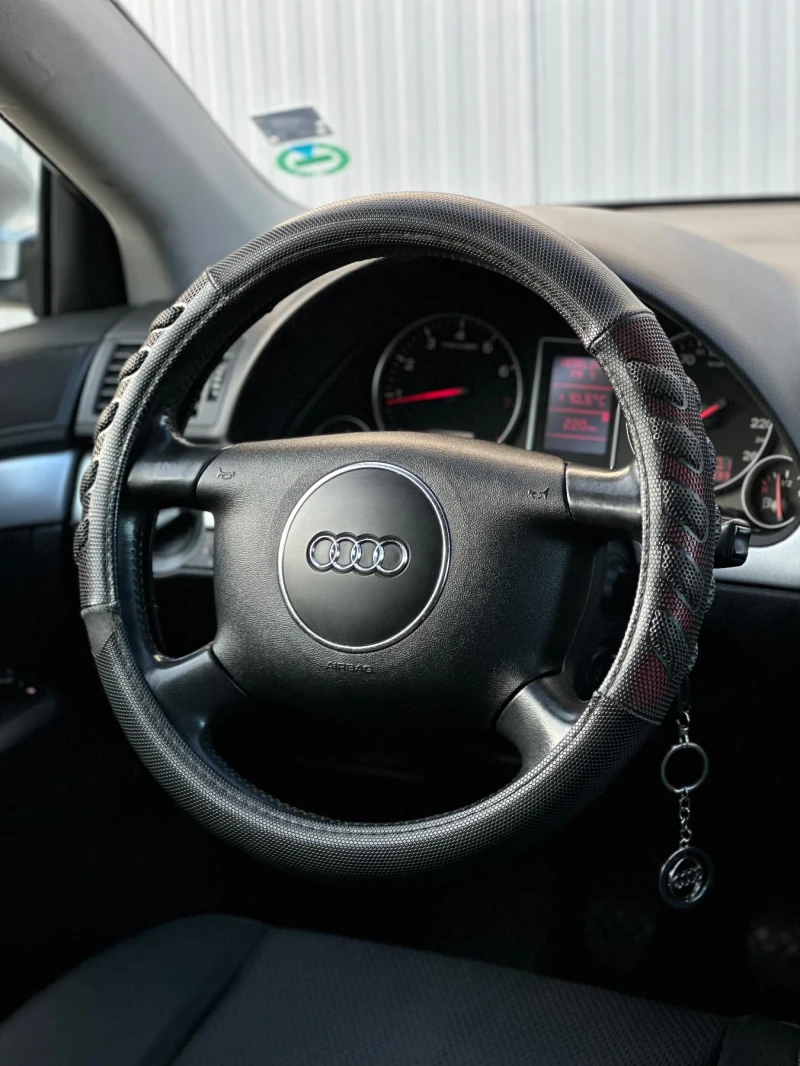 Audi A4 Бартер/Газ/Уникат/Перфектно състояние/Топ, снимка 14 - Автомобили и джипове - 53263211