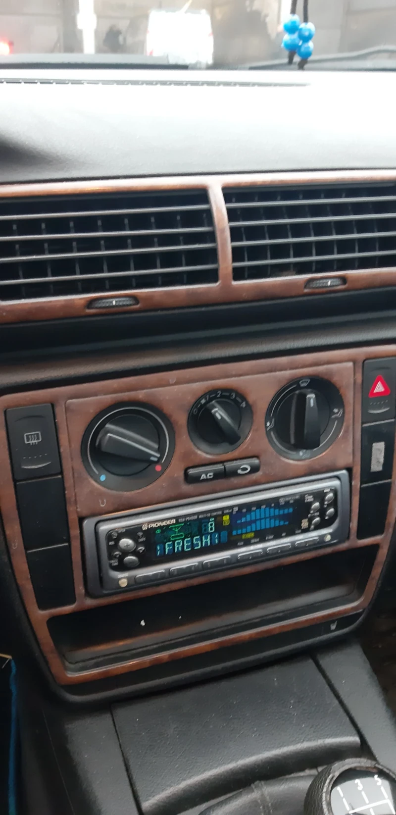 VW Passat, снимка 7 - Автомобили и джипове - 53411550