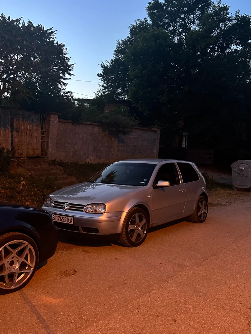 VW Golf 1.9 TDI, снимка 2 - Автомобили и джипове - 53514002