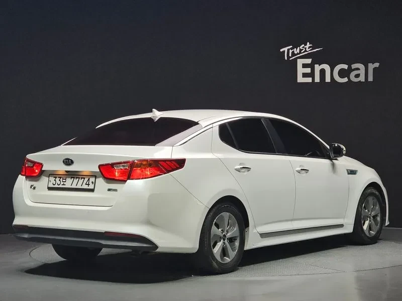 Kia K5 2.0, снимка 2 - Автомобили и джипове - 54262141