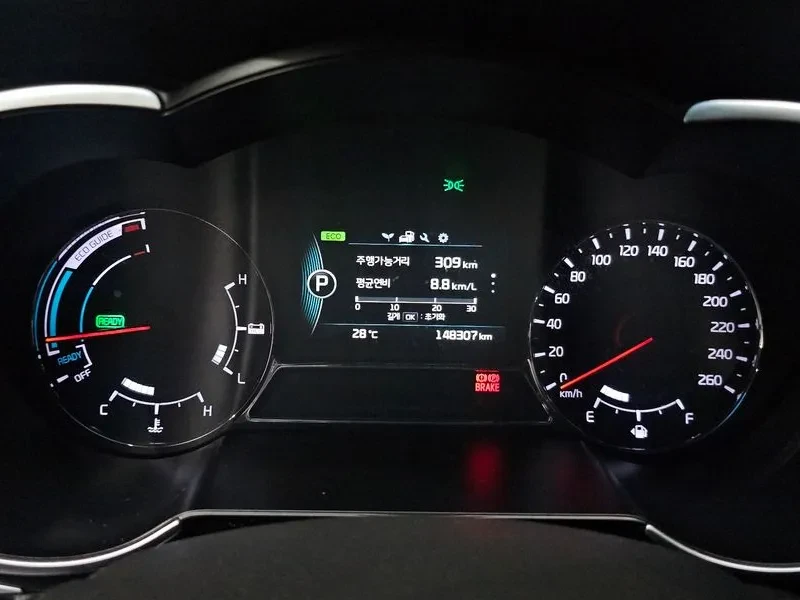 Kia K5 2.0, снимка 8 - Автомобили и джипове - 54262141