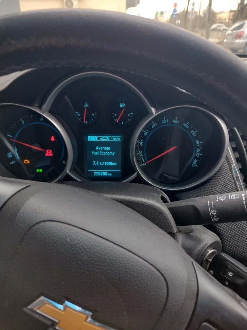 Chevrolet Cruze 1.7 TDI Ecotec, снимка 5 - Автомобили и джипове - 54391967