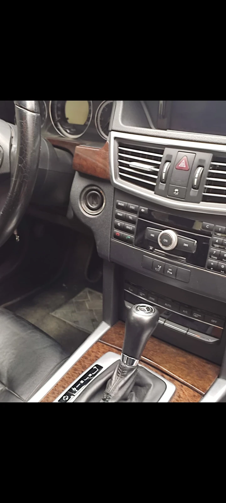 Mercedes-Benz 220, снимка 6 - Автомобили и джипове - 54510600