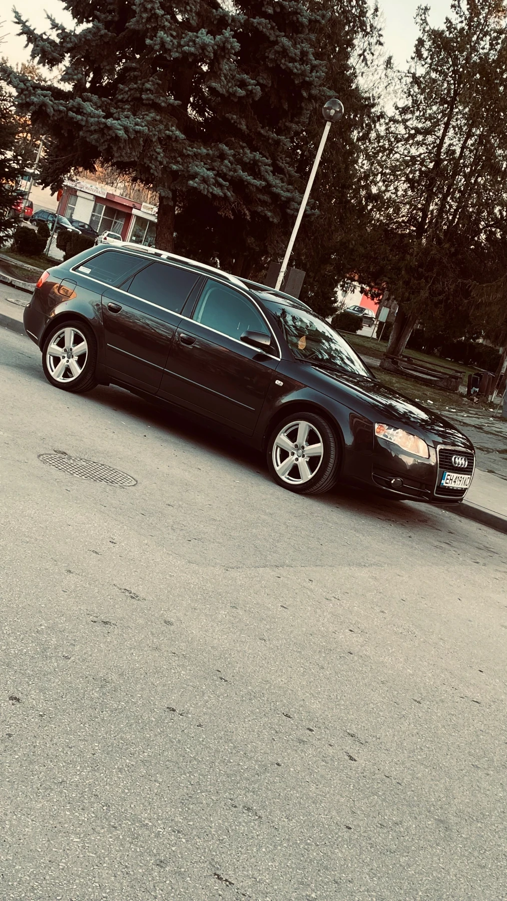 Audi A4 Обслужена два комплекта джанти - изображение 2