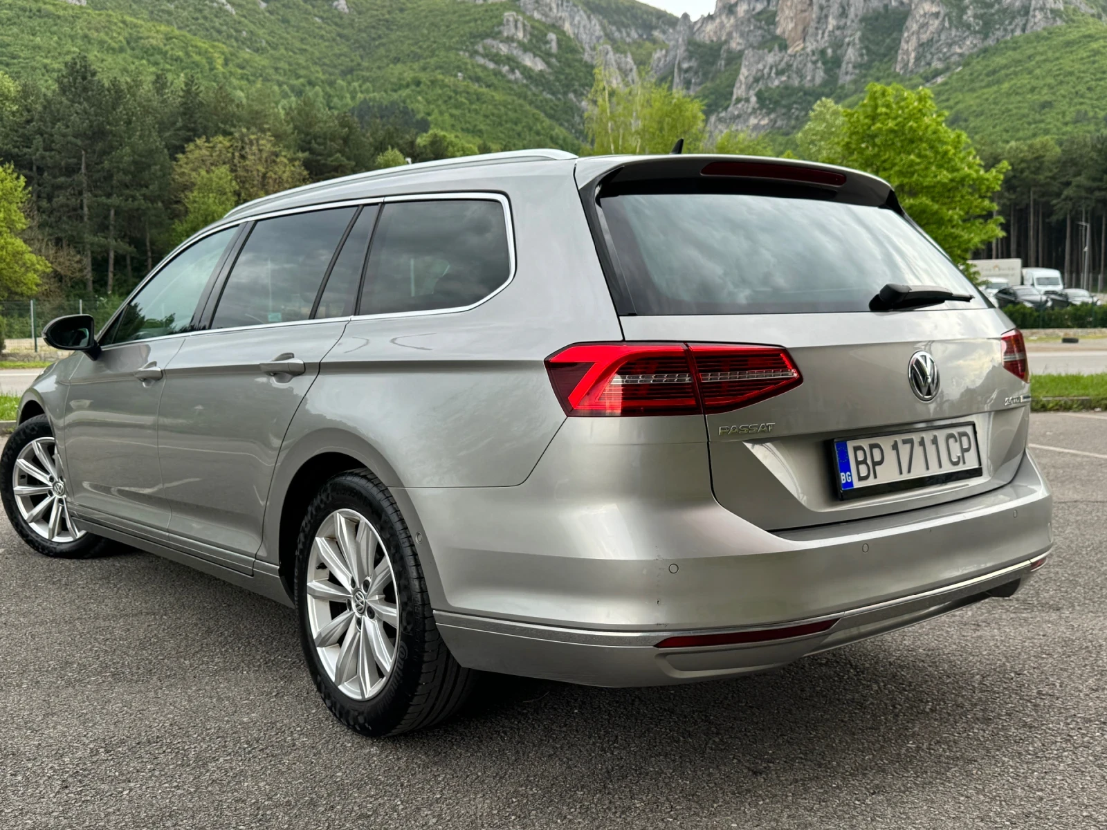 VW Passat FULL LED Пакет - изображение 5
