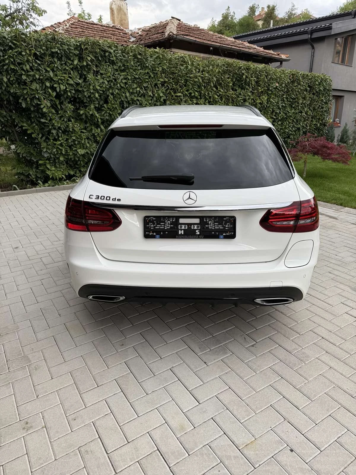 Mercedes-Benz C 300 AMG Optic+ C300DE+ 9G-tronic+ Burmester+ Камера+ Т - изображение 5