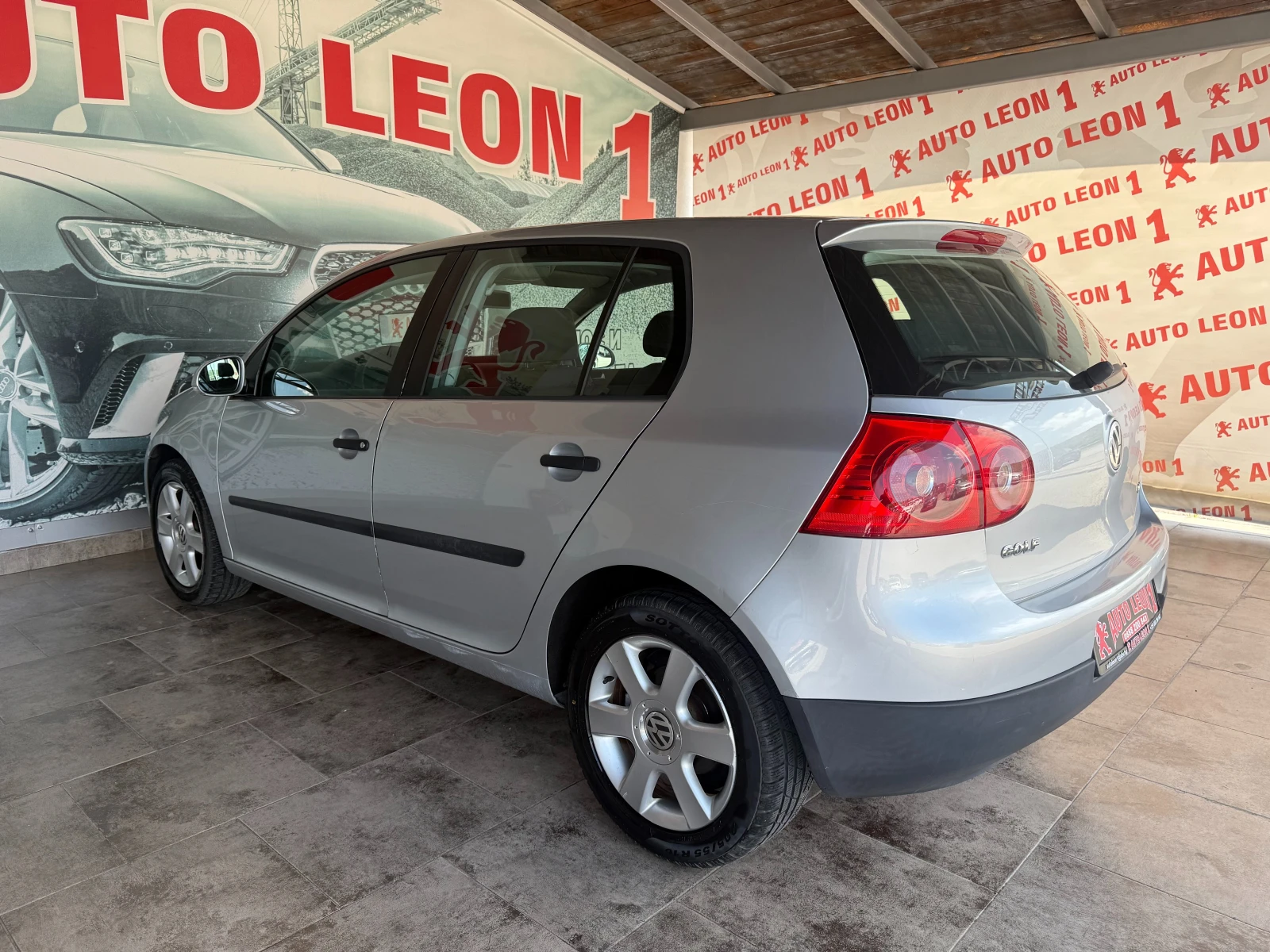 VW Golf 1.6i TOP - изображение 7
