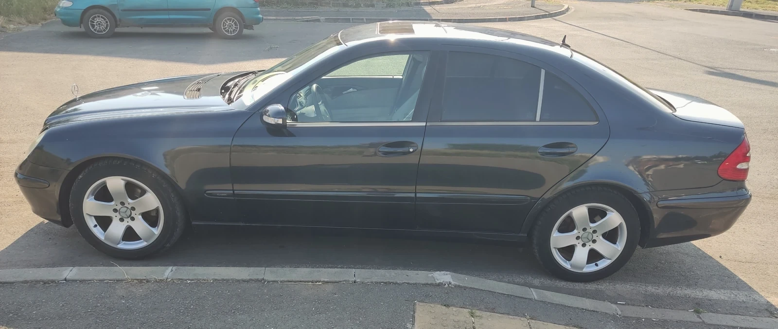 Mercedes-Benz E 220  - изображение 3