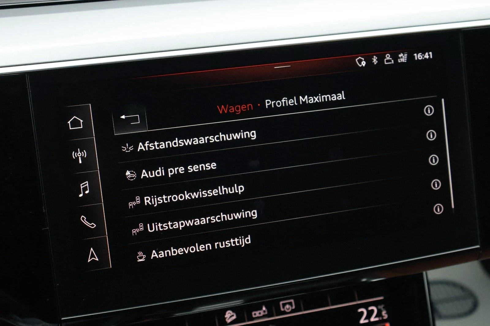 Audi E-Tron 50 S-line-Quattro-23 500 km. | Mobile.bg   17