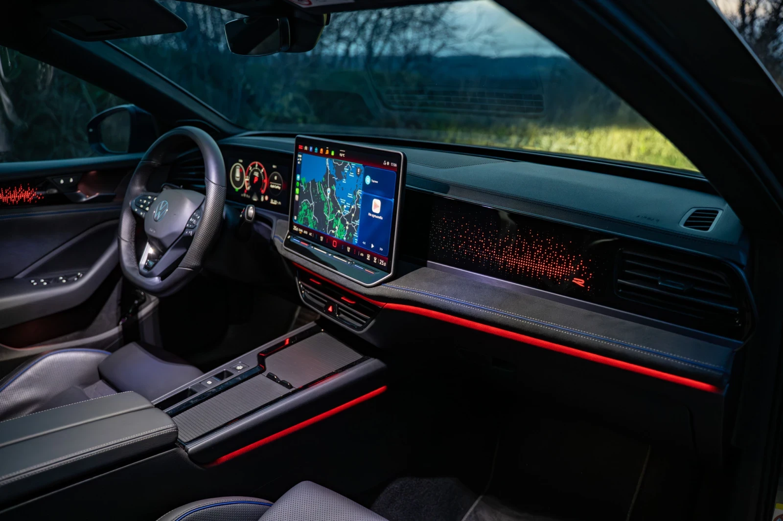 VW Passat Passat 9 R-Line Plus 2.0 TDI DSG 4MOTION - изображение 7