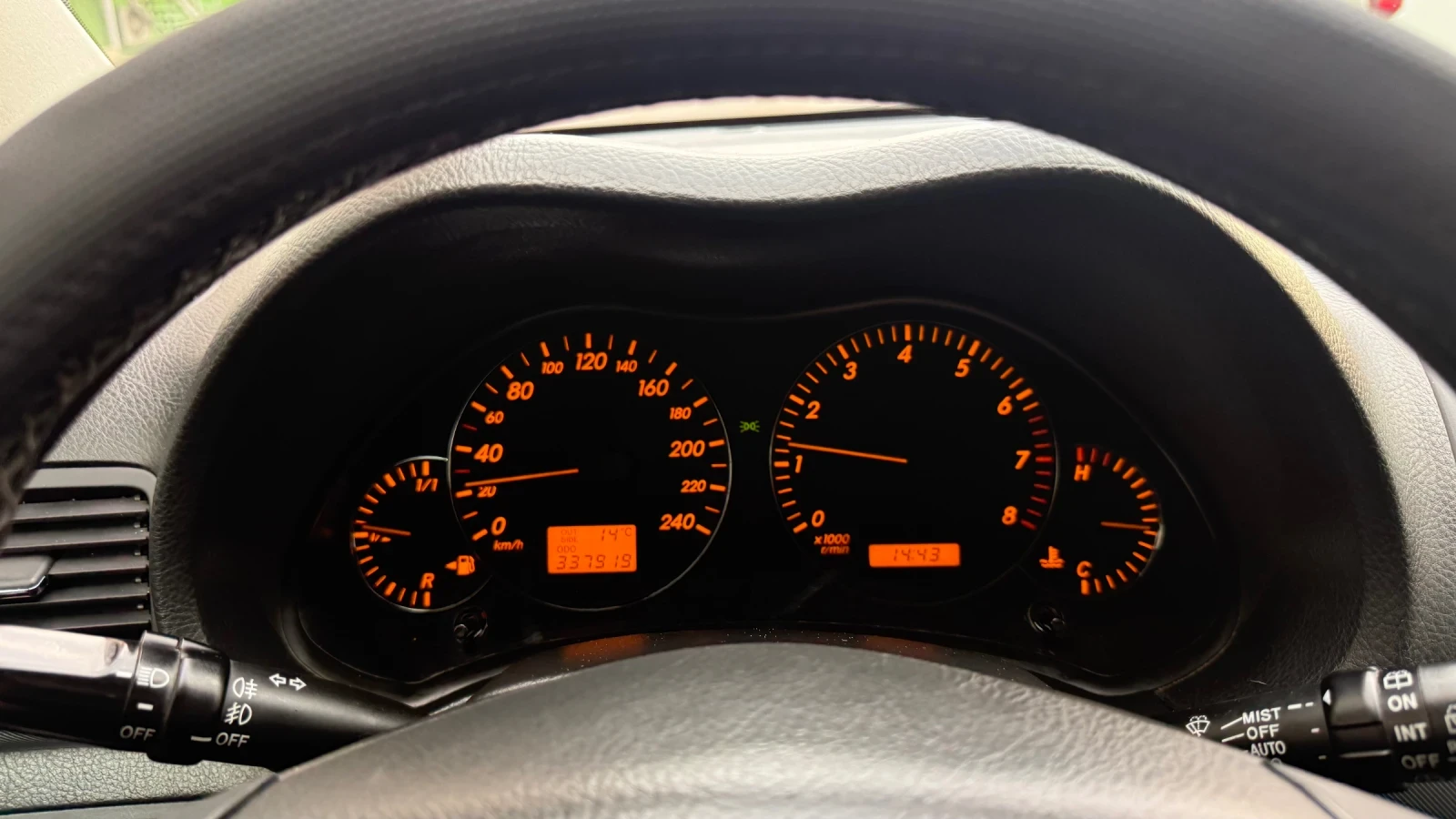 Toyota Avensis  - изображение 10