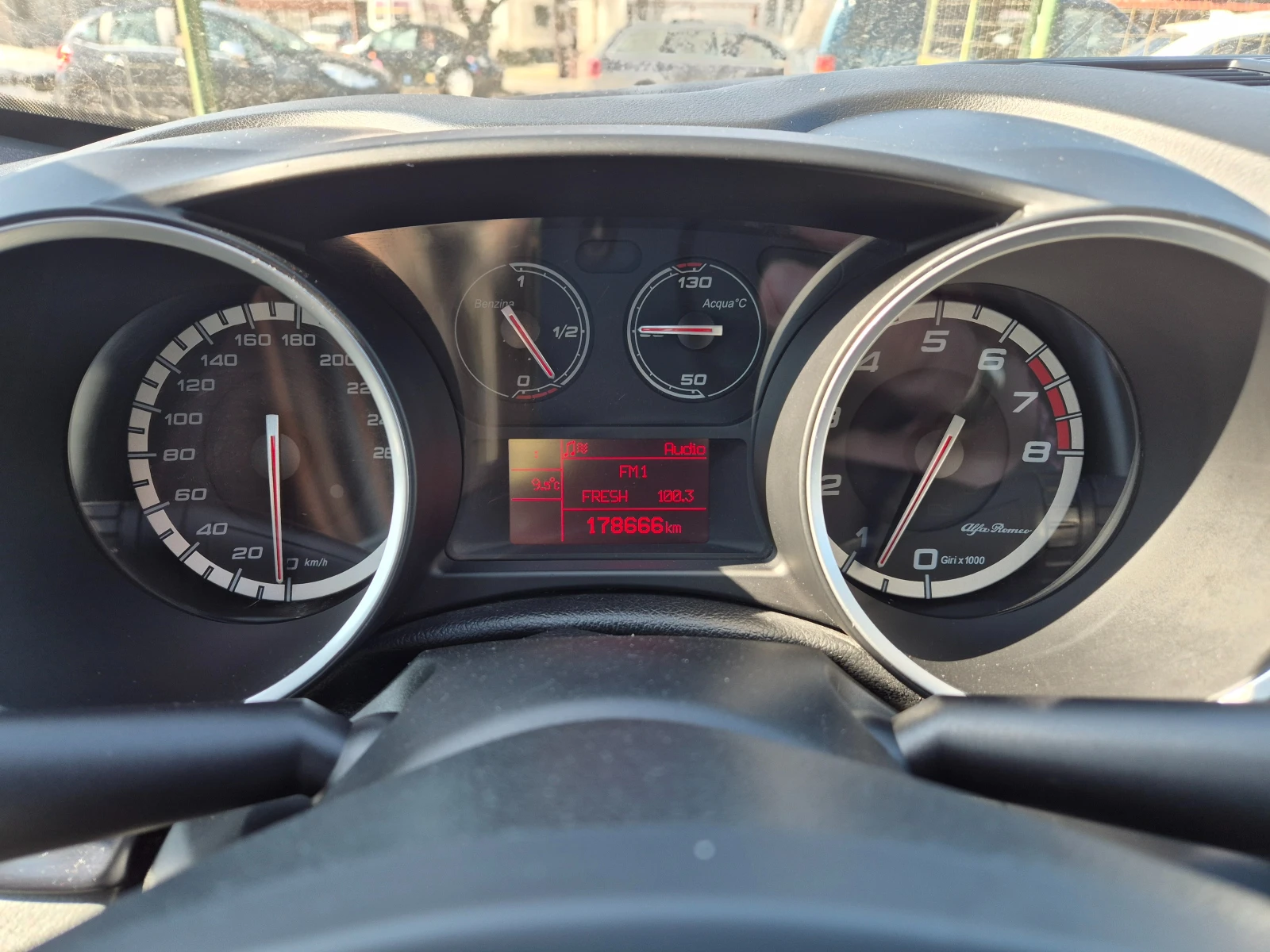 Alfa Romeo Giulietta 1.75Т, снимка 15 - Автомобили и джипове - 53826745