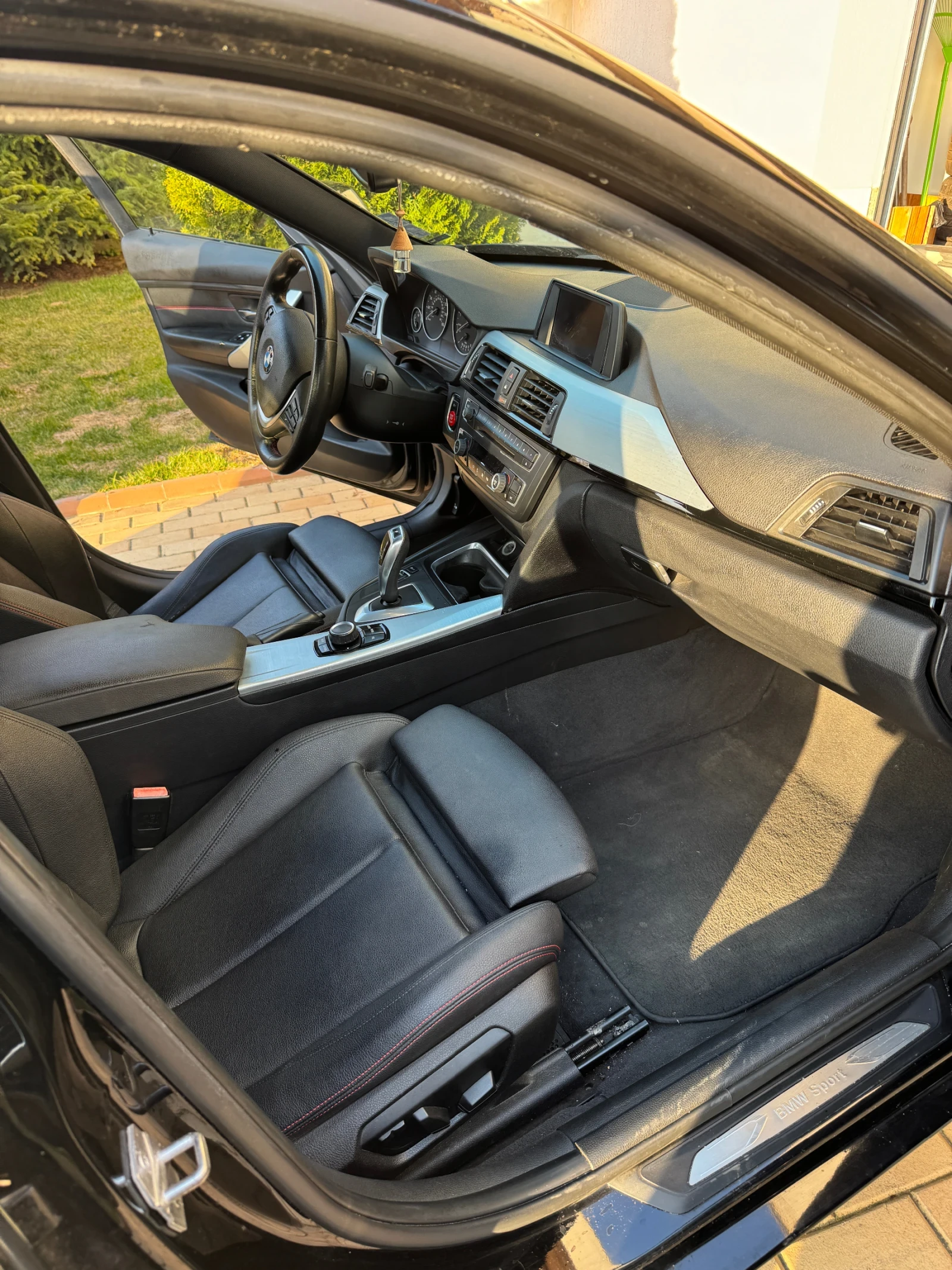 BMW 335, снимка 9 - Автомобили и джипове - 53866231