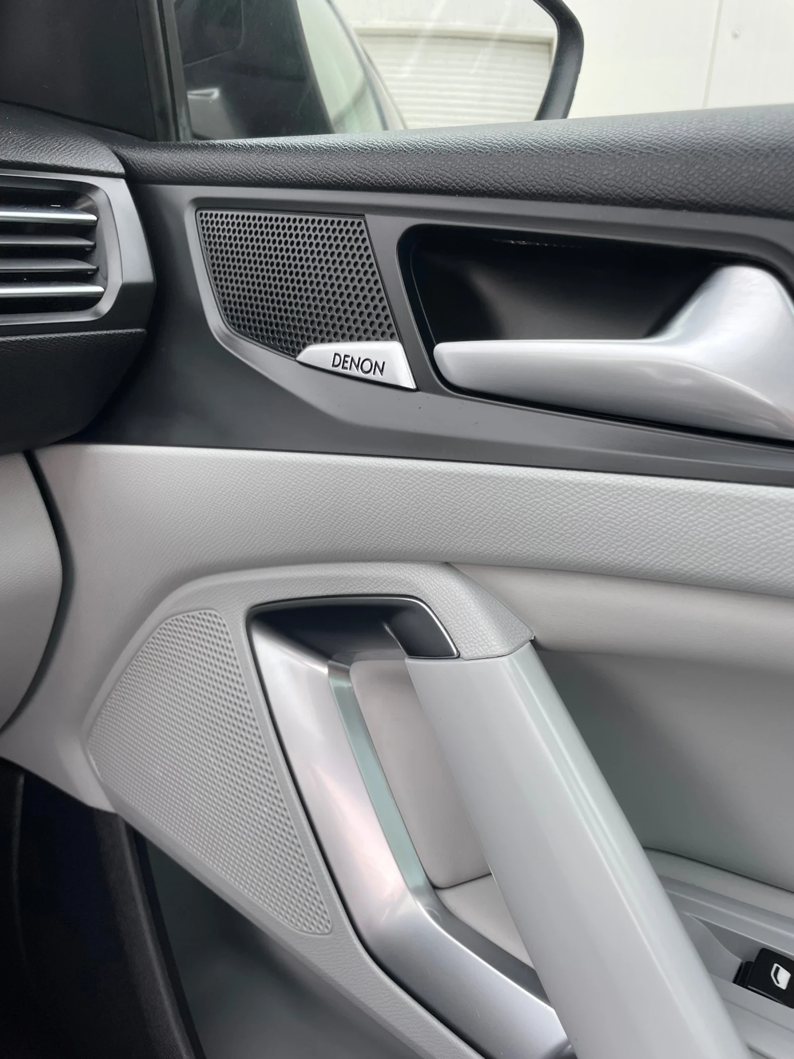 Peugeot 308 1.2 PureTech-130k.с., снимка 16 - Автомобили и джипове - 54055250