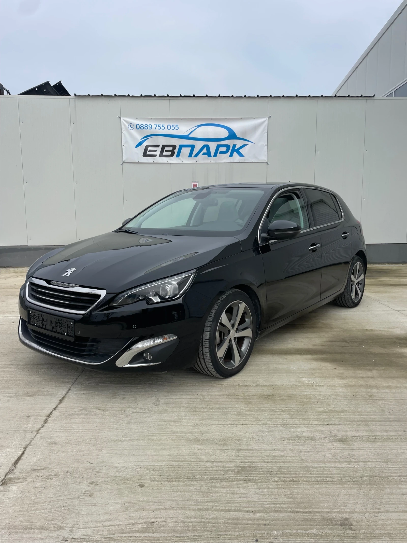 Peugeot 308 1.2 PureTech-130k.с.