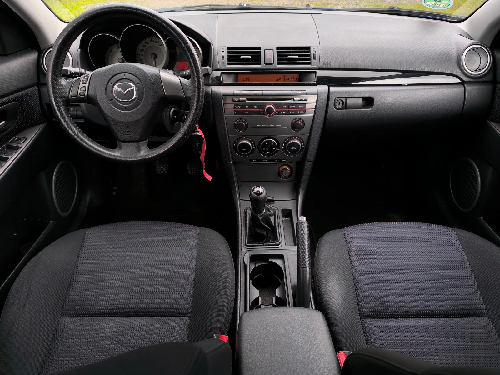 Mazda 3 FACE LIFT-1.6HDI-90кс-КЛИМАТРОНИК-ТОП СЪСТОЯНИЕ !!, снимка 13 - Автомобили и джипове - 54119135