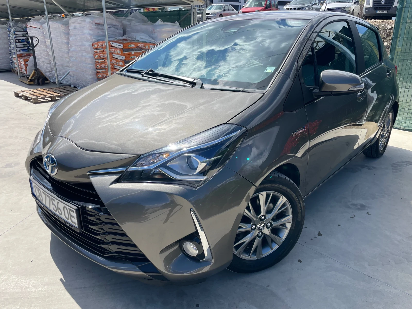 Toyota Yaris 1.5 Hybrid, Euro6, Купена/поддържана Тойота София, снимка 9 - Автомобили и джипове - 54145559