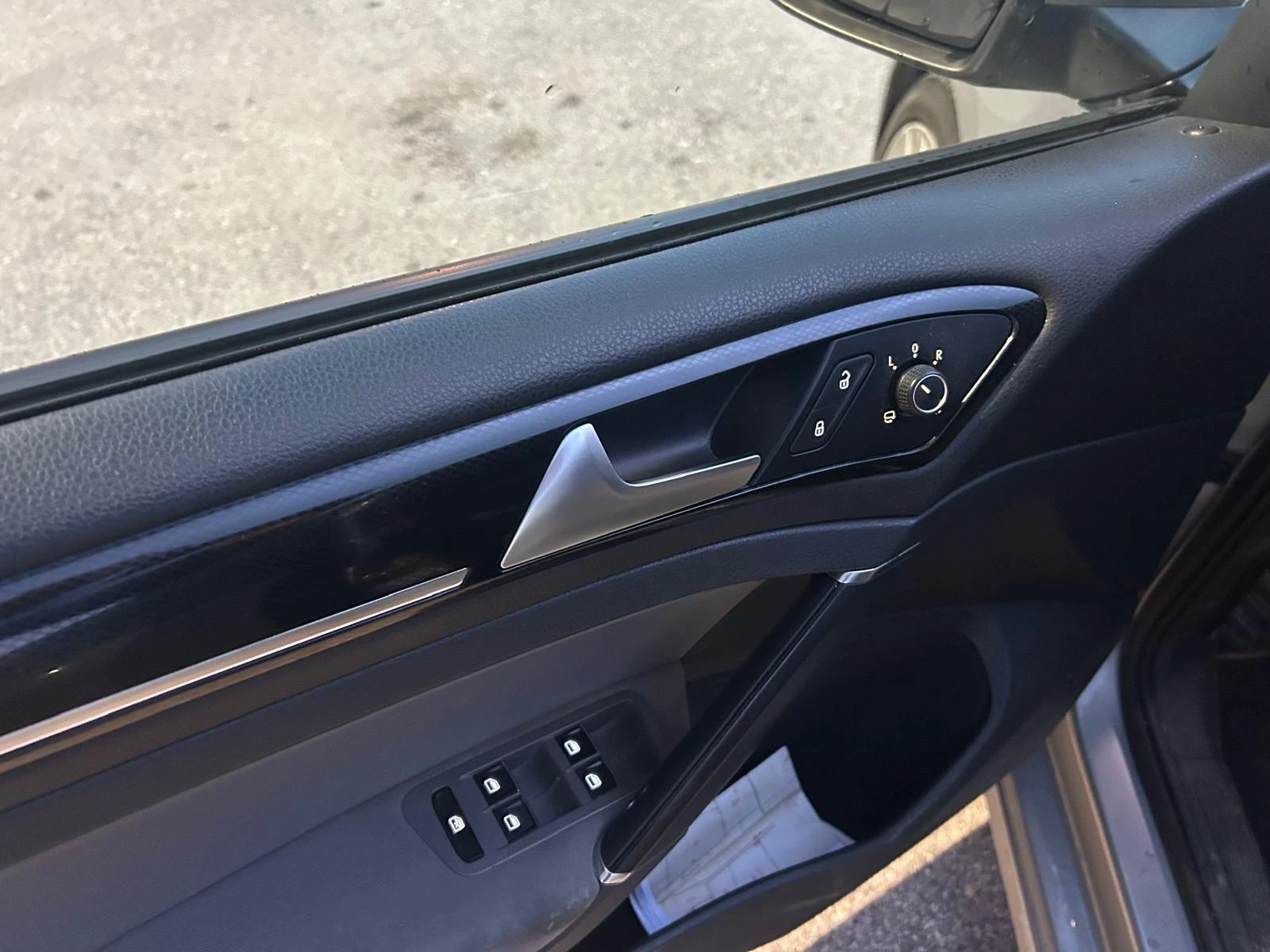 VW Golf 2.0TDI 150ks, снимка 10 - Автомобили и джипове - 54383020