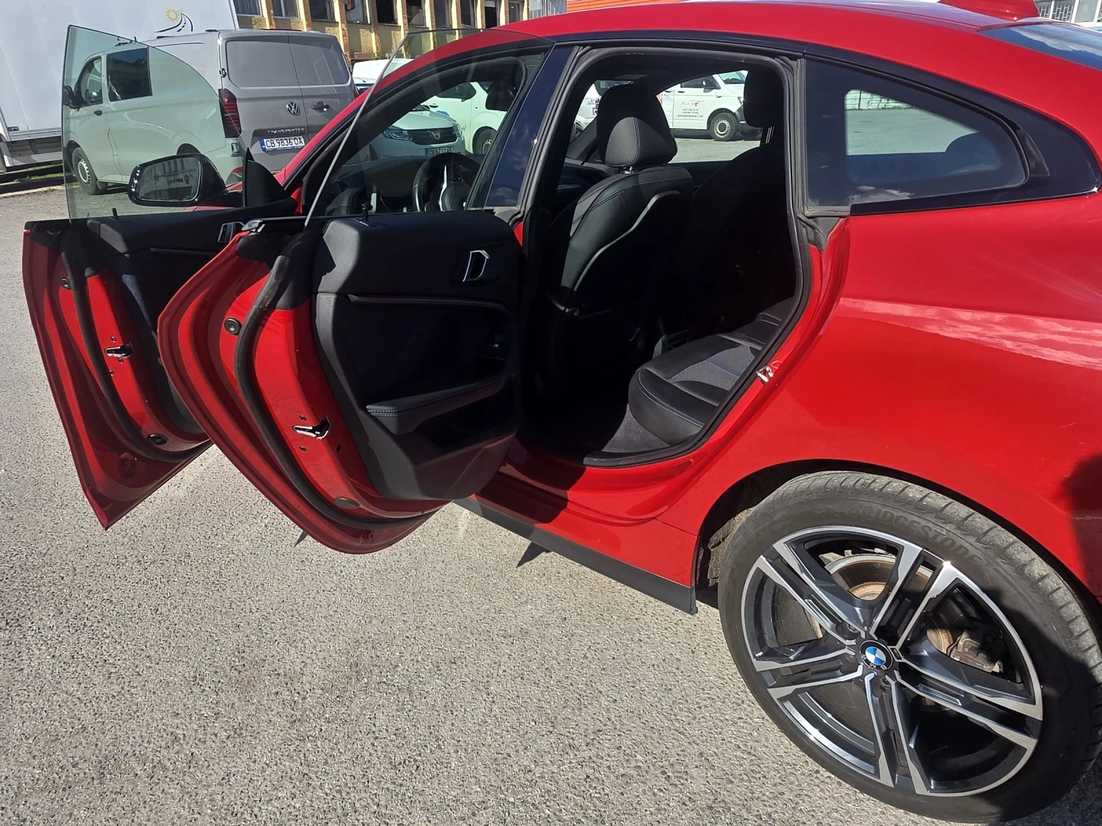 BMW 218, снимка 7 - Автомобили и джипове - 54569100