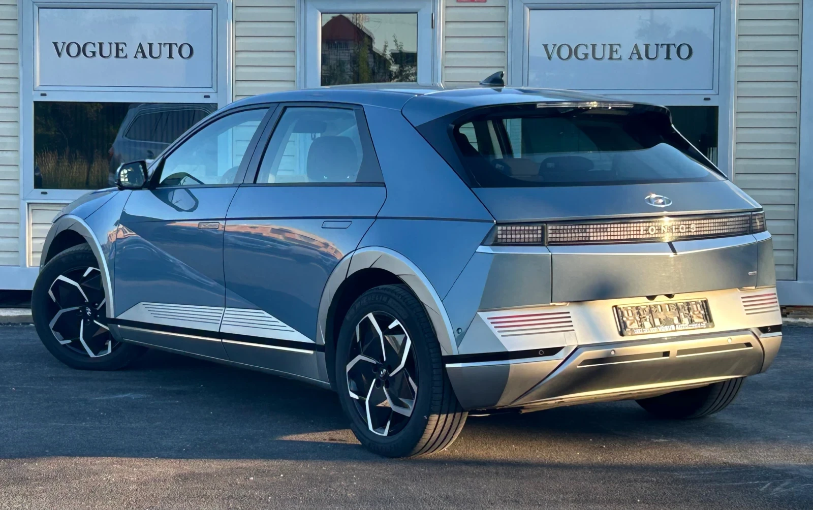Hyundai Ioniq 5 325H.P.* 77.4KW* AWD* ГАРАНЦИЯ, снимка 2 - Автомобили и джипове - 54597882