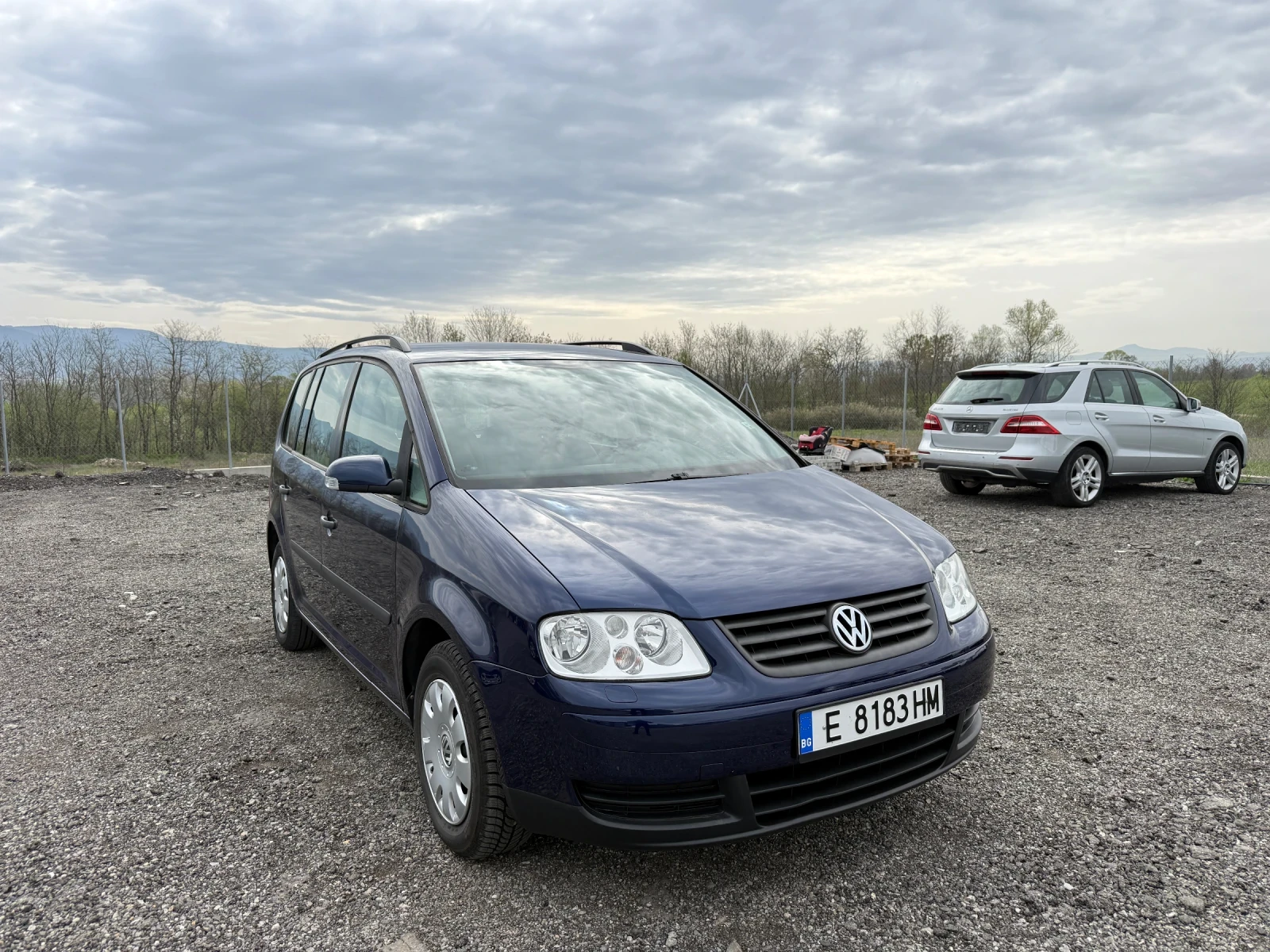 VW Touran, снимка 8 - Автомобили и джипове - 55002582