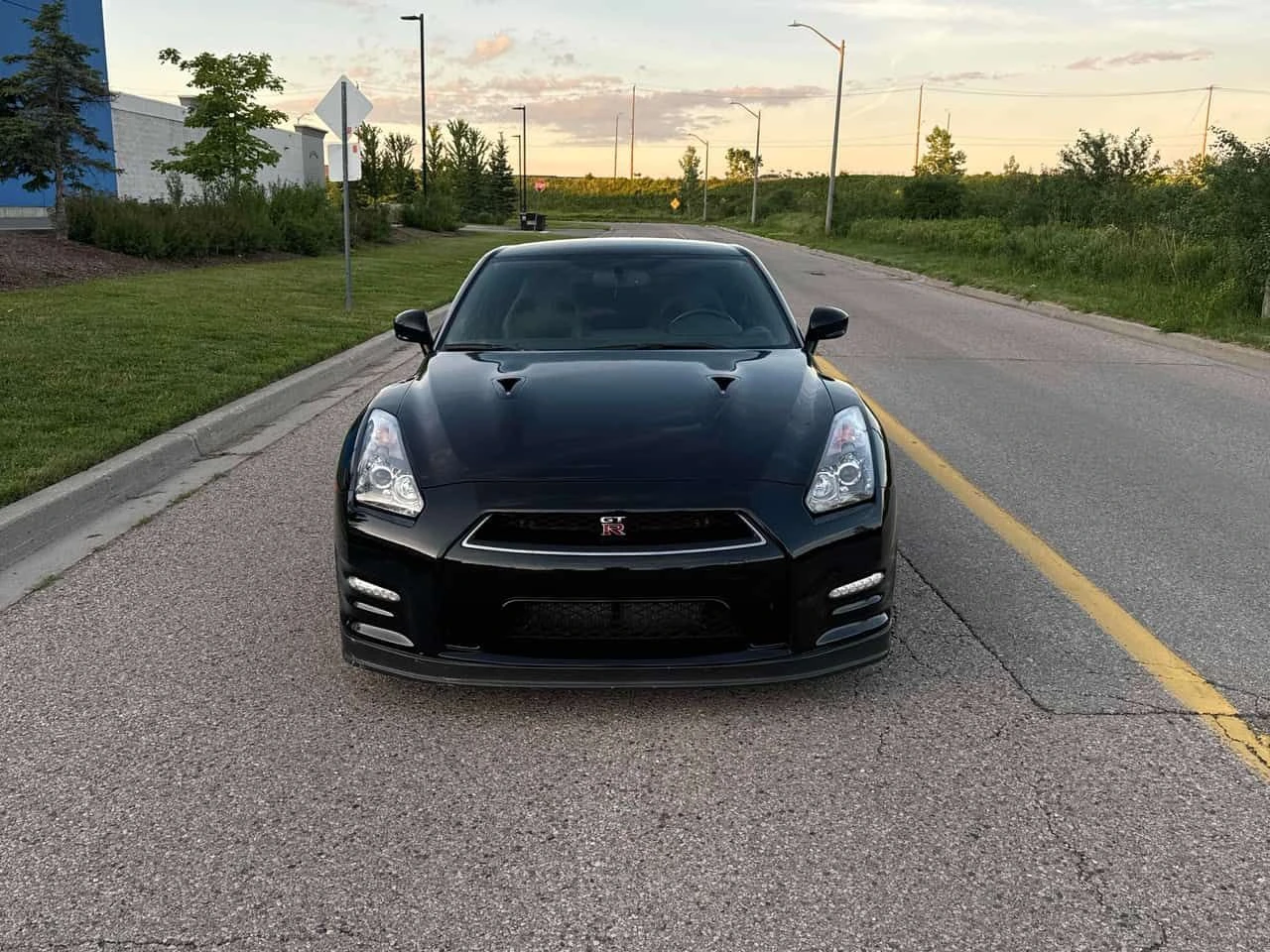 Nissan Gt-r * Premium * АВТОКРЕДИТ БЕЗ ПЪРВОНАЧАЛНА ВНОСКА* , снимка 6 - Автомобили и джипове - 55022394