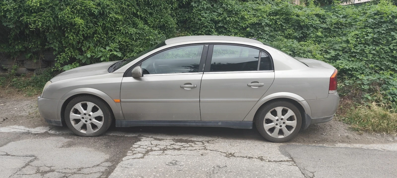 Opel Vectra C, снимка 2 - Автомобили и джипове - 55023866