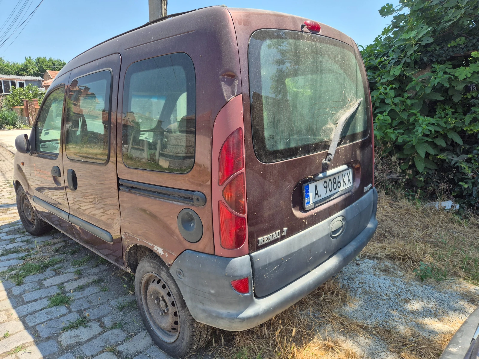Renault Kangoo 1.9 D, снимка 2 - Автомобили и джипове - 55134875