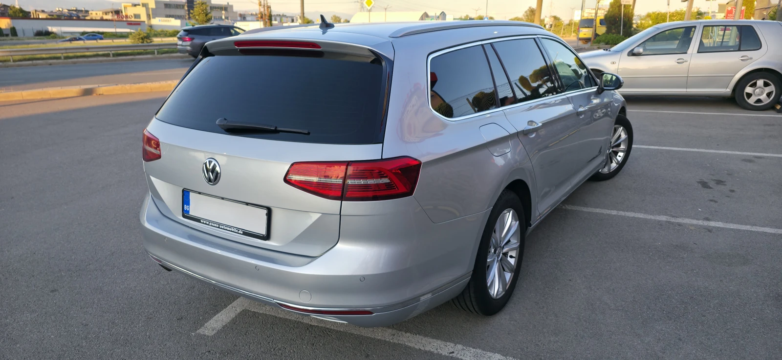 VW Passat Highline, снимка 5 - Автомобили и джипове - 55164278