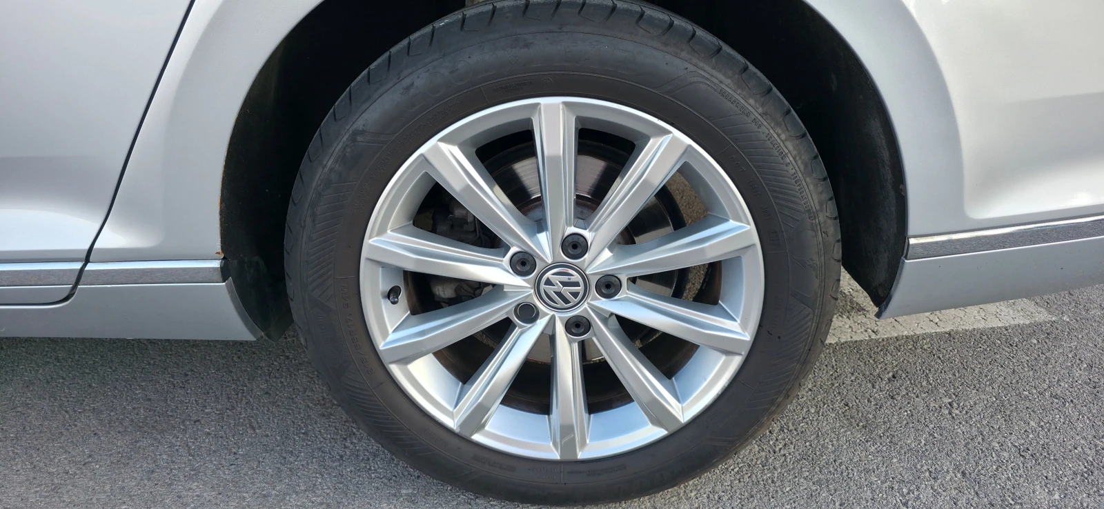 VW Passat Highline, снимка 13 - Автомобили и джипове - 55164278
