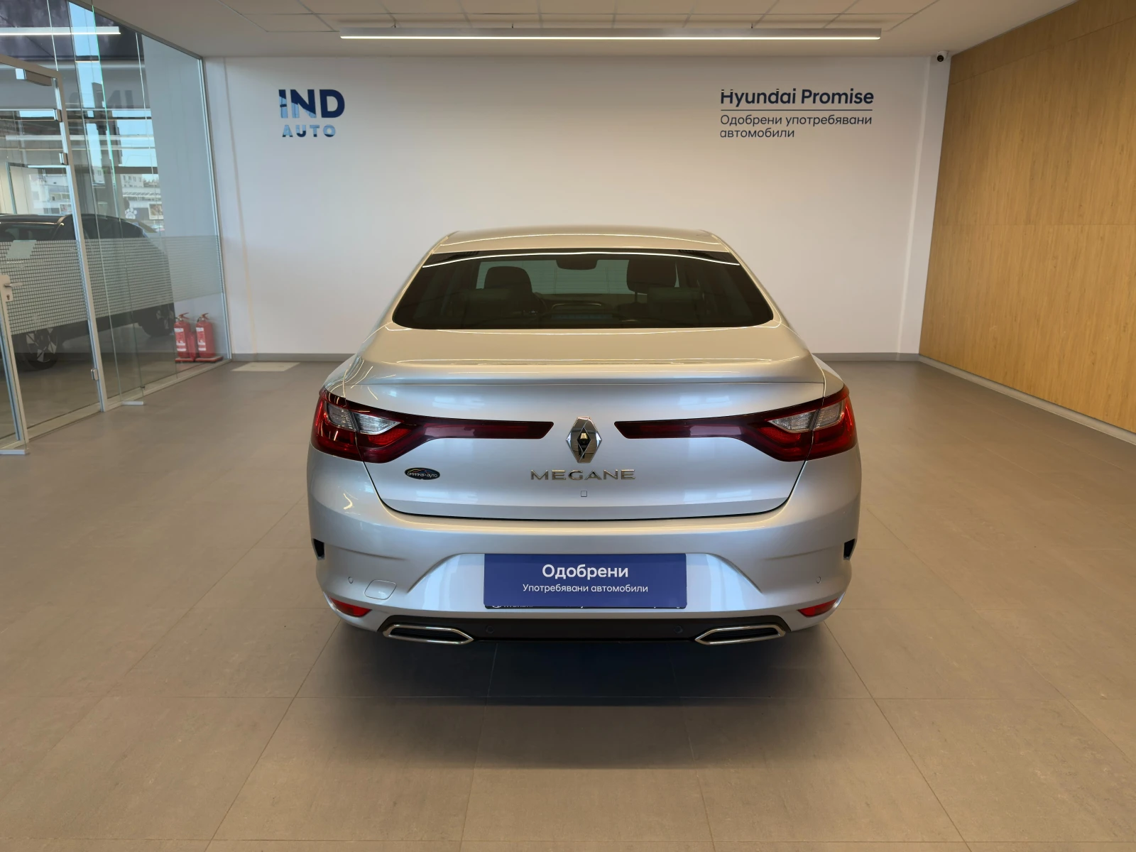 Renault Megane INTENSE, снимка 4 - Автомобили и джипове - 55277358