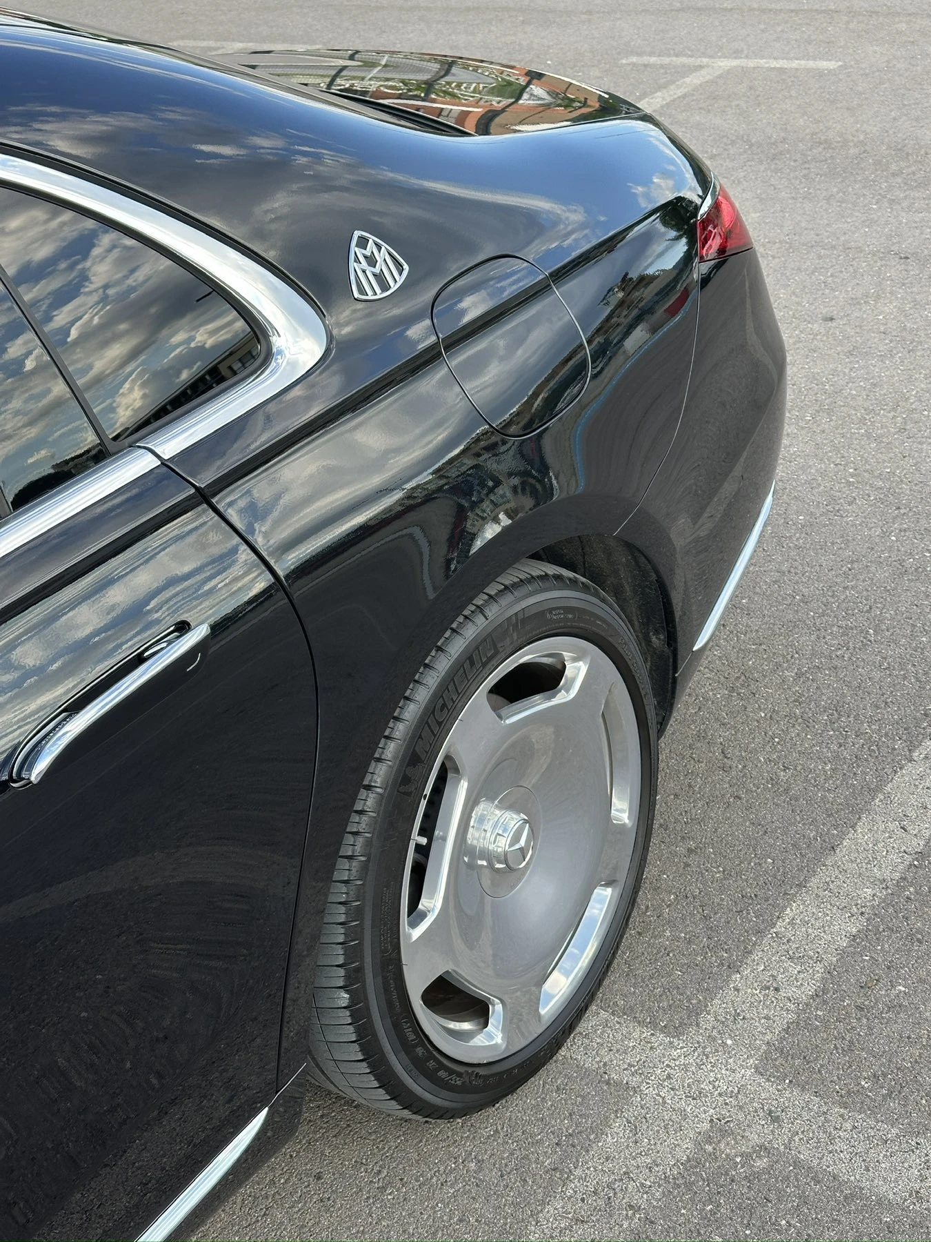 Mercedes-Benz Maybach S580 e 4Matic, снимка 7 - Автомобили и джипове - 55684167