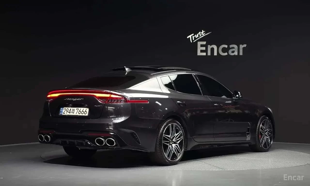 Kia Stinger, снимка 2 - Автомобили и джипове - 56730289