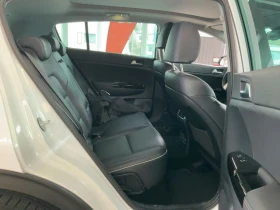 Kia Sportage 2.0CRDi Platinum Edition 4WD/Сервизна история - 21900 € / 42832.68 лв. - 95592588 8