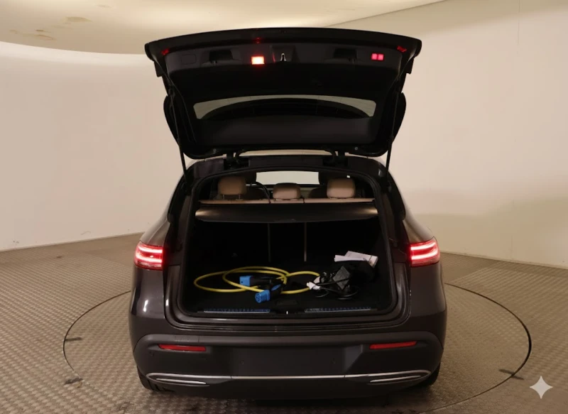 Mercedes-Benz EQC, снимка 6 - Автомобили и джипове - 52704568