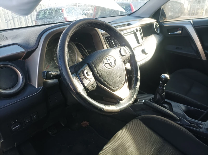 Toyota Rav4 2.0D- НА ЧАСТИ , снимка 12 - Автомобили и джипове - 52815260