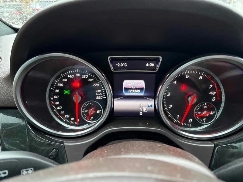 Mercedes-Benz GLE * 400 * CARFAX * БЕЗ ПЪРВОНАЧАЛНА ВНОСКА, снимка 8 - Автомобили и джипове - 53129203