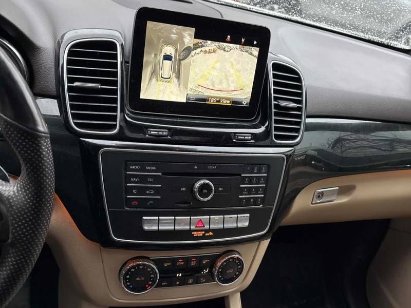 Mercedes-Benz GLE * 400 * CARFAX * БЕЗ ПЪРВОНАЧАЛНА ВНОСКА, снимка 9 - Автомобили и джипове - 53129203