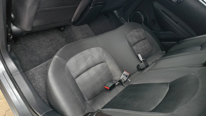 Nissan Qashqai 1.6* 131кс* фейслифт, снимка 13 - Автомобили и джипове - 53464822