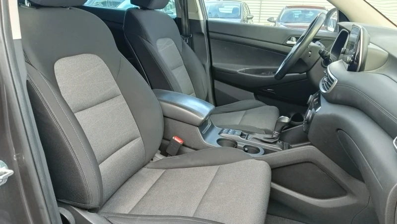 Hyundai Tucson 2.0crdi 185к.с Face Lift , снимка 7 - Автомобили и джипове - 53584168