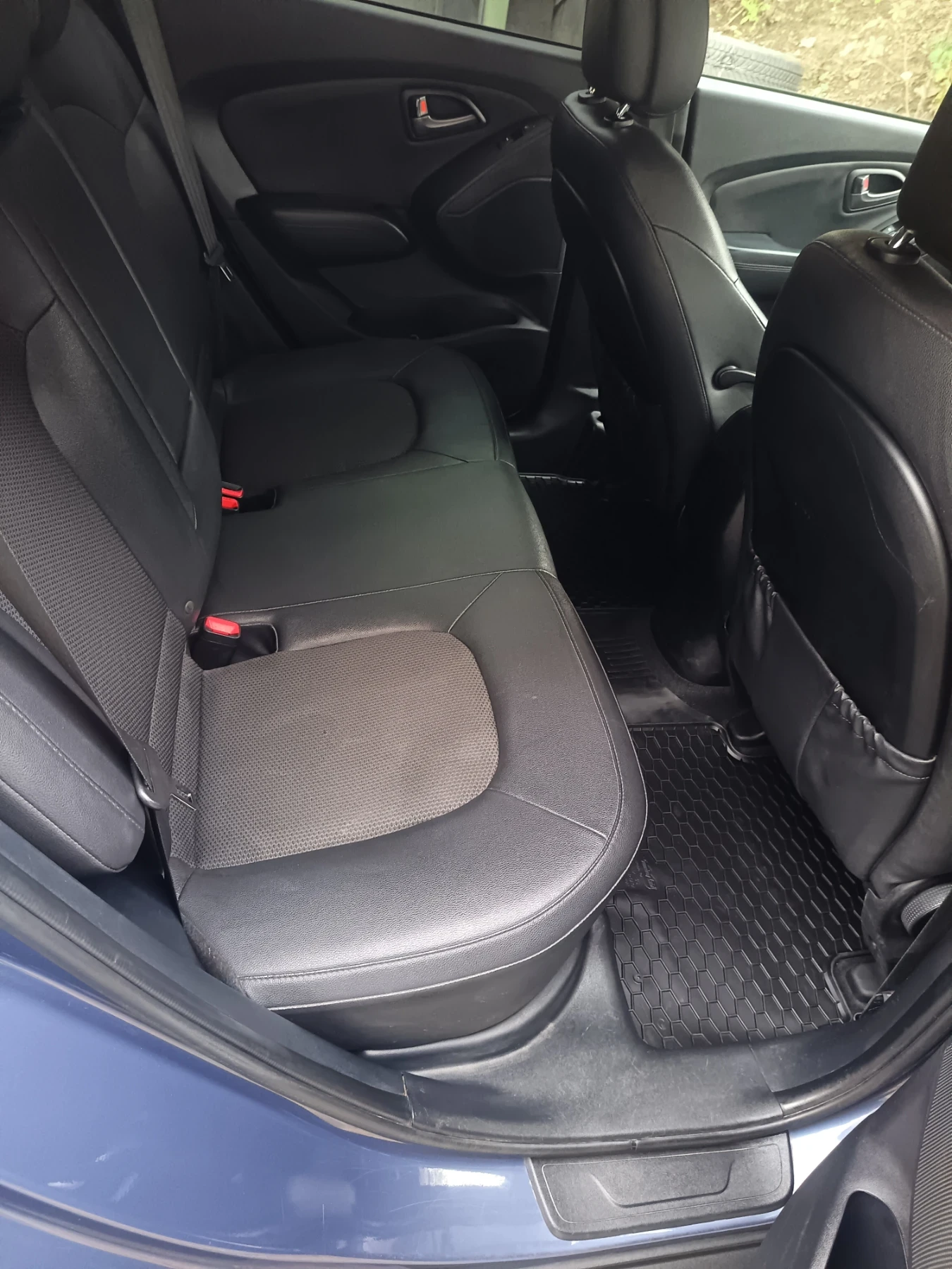 Hyundai IX35  2000куб.Газ/Бензин, Фейслифт - изображение 9