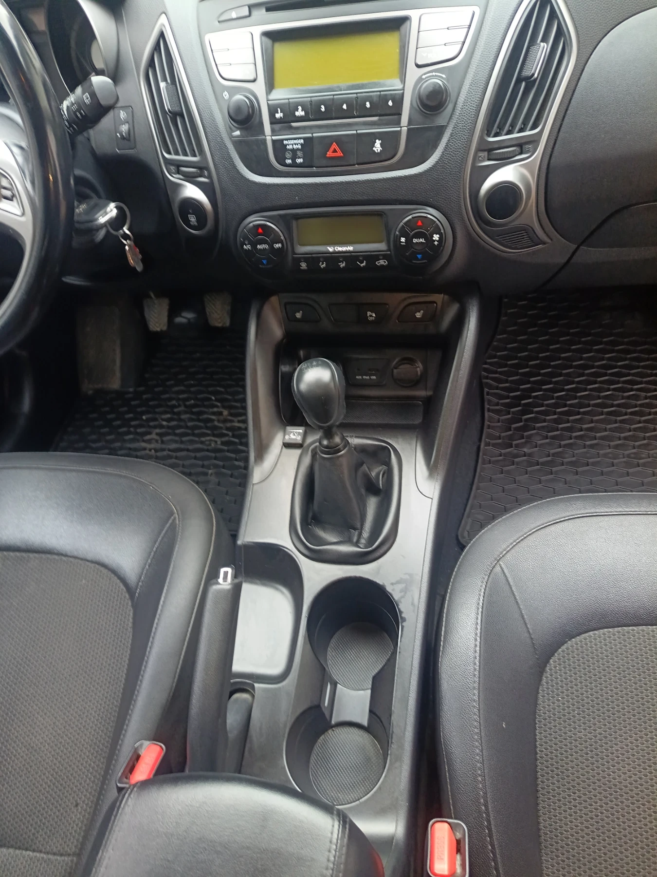 Hyundai IX35  2000куб.Газ/Бензин, Фейслифт - изображение 8