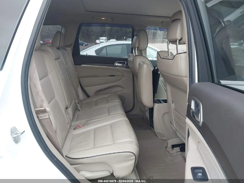 Jeep Grand cherokee Overland - изображение 8