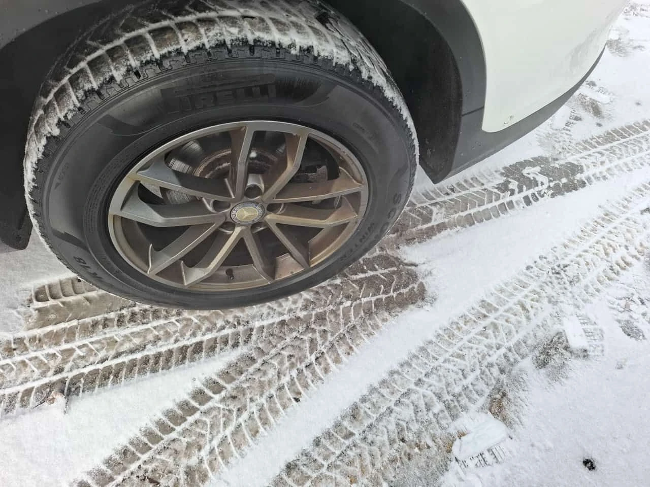 Mercedes-Benz GLC 300 4MATIC * ДИСТРОНИК* 360 КАМЕРА* ОБДУХВАНЕ* ПАНОРАМ, снимка 14 - Автомобили и джипове - 53953710