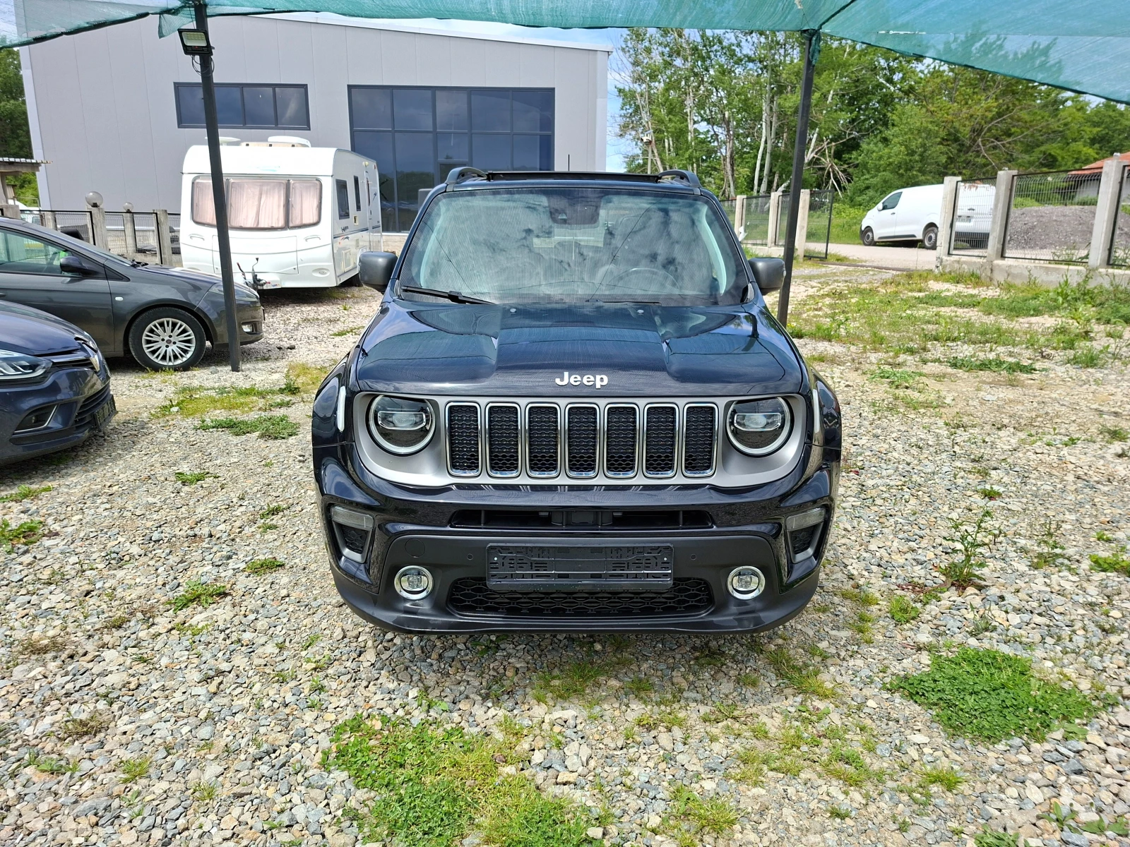 Jeep Renegade NAVIG/PANORAMA/KLIMATRONIK, снимка 2 - Автомобили и джипове - 54607337