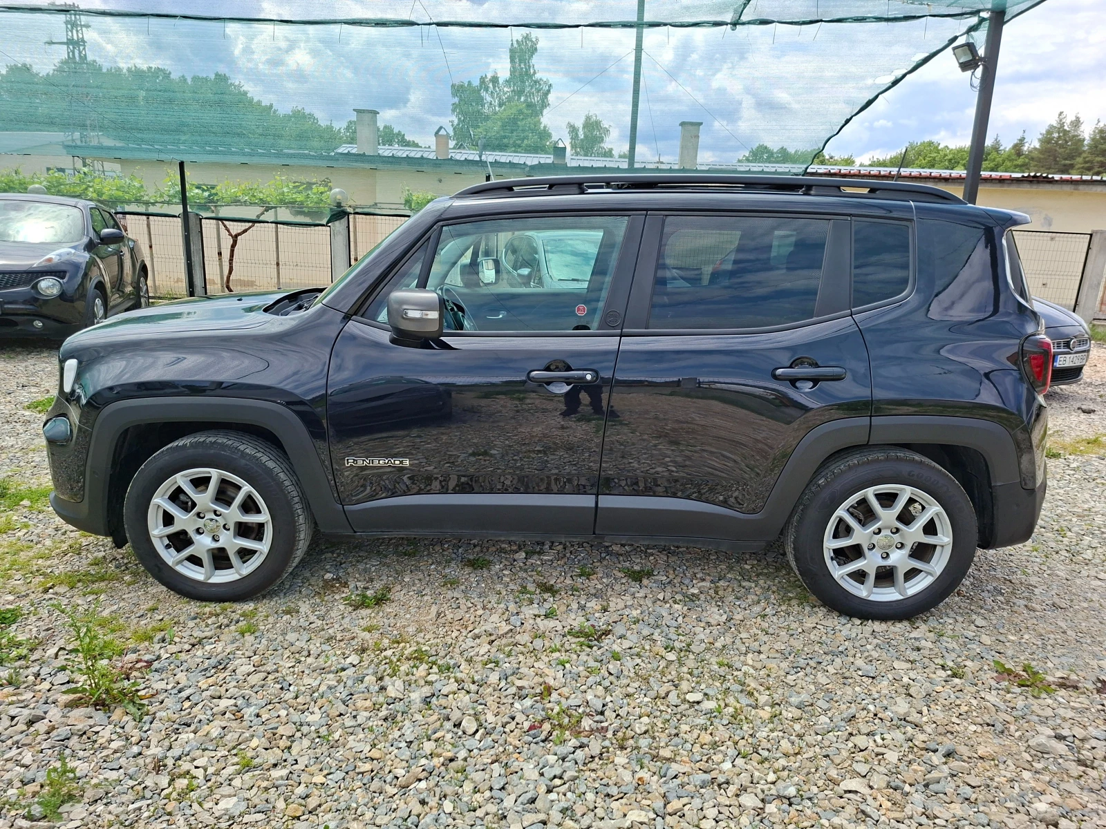 Jeep Renegade NAVIG/PANORAMA/KLIMATRONIK, снимка 4 - Автомобили и джипове - 54607337