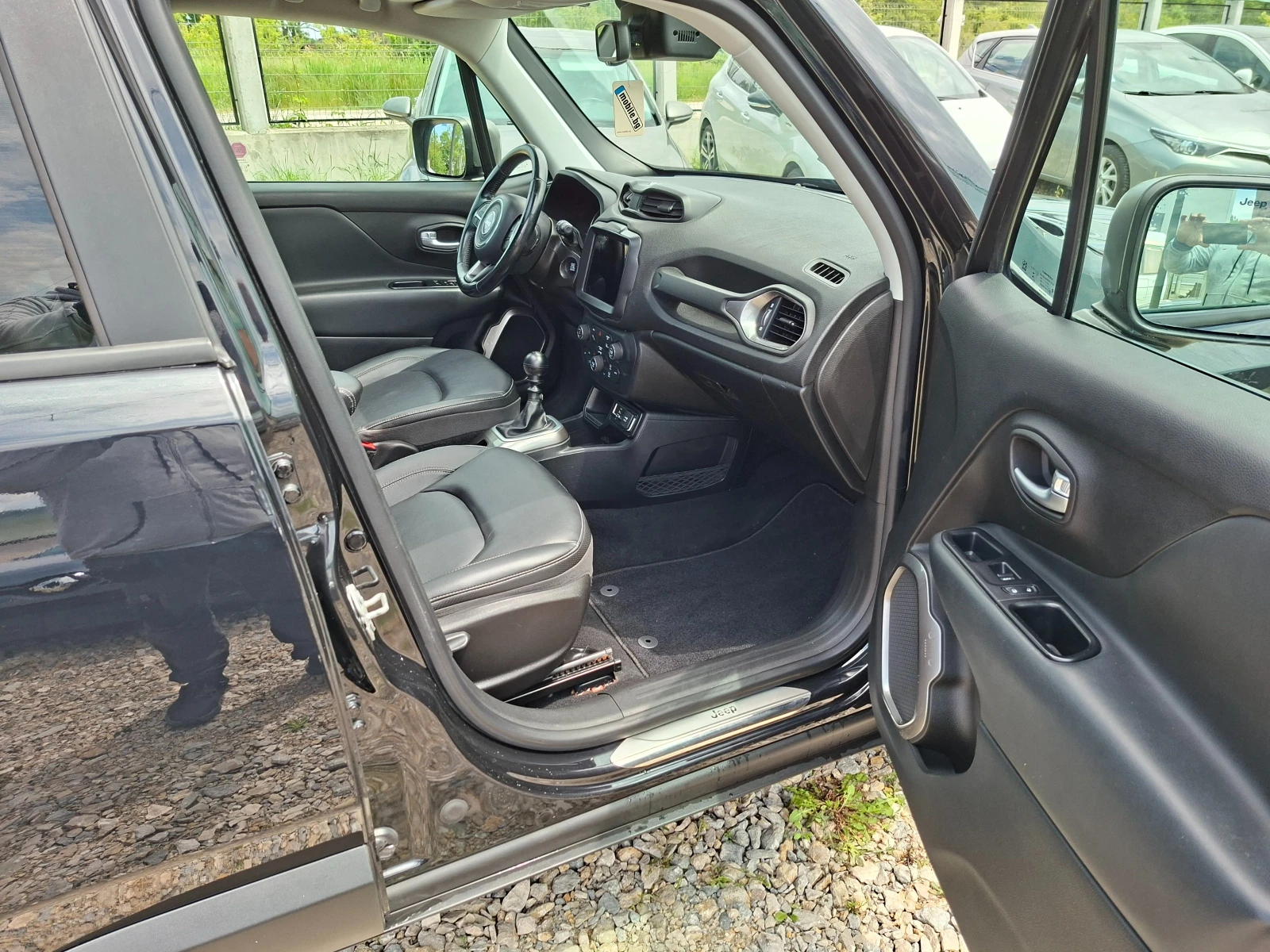 Jeep Renegade NAVIG/PANORAMA/KLIMATRONIK, снимка 11 - Автомобили и джипове - 54607337