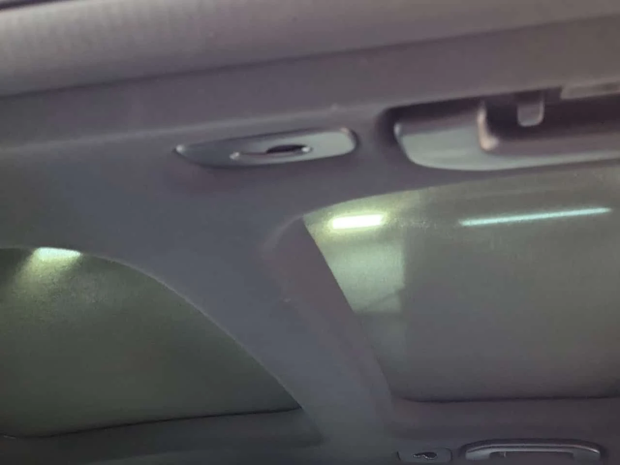Mercedes-Benz GLC 300 * ГЛАВНО ПРЕДСТАВИТЕЛСТВО* , снимка 13 - Автомобили и джипове - 54852937